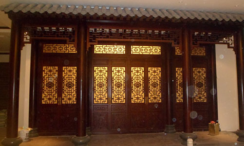万江街道传统仿古门窗浮雕技术制作方法